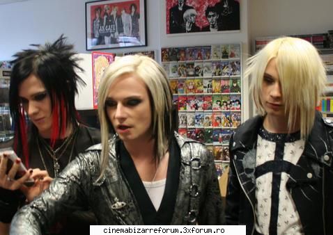 Have fun with Yu - S fata aia care face mancarea face o mancare park - >>YU<<