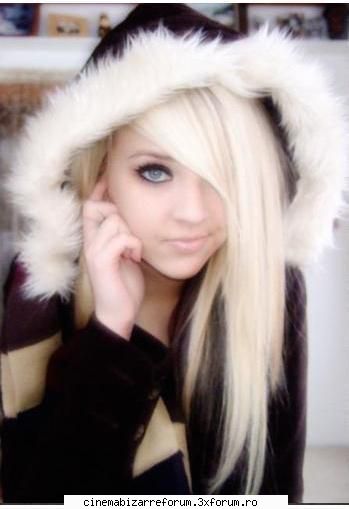 Lasa-ma si pleaca! - Acum o poza cu personajele! Jessica - >>FAN FICURI<<